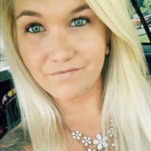 Meet your Posher, Brandi